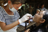 dentiste à l'école, Cambodge